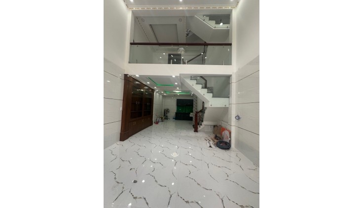 NGAY MÃ LÒ GIAO LÊ VĂN QUỚI, 50M2, 4 TẦNG 4PN, HẺM 5M THÔNG, SỔ HOÀN CÔNG ĐỦ GIÁ 5.4 TỶ